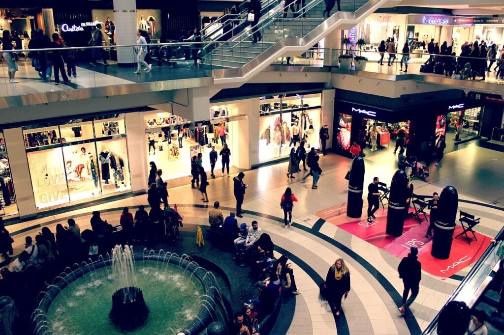 mall, shop, establishment-2595002.jpg