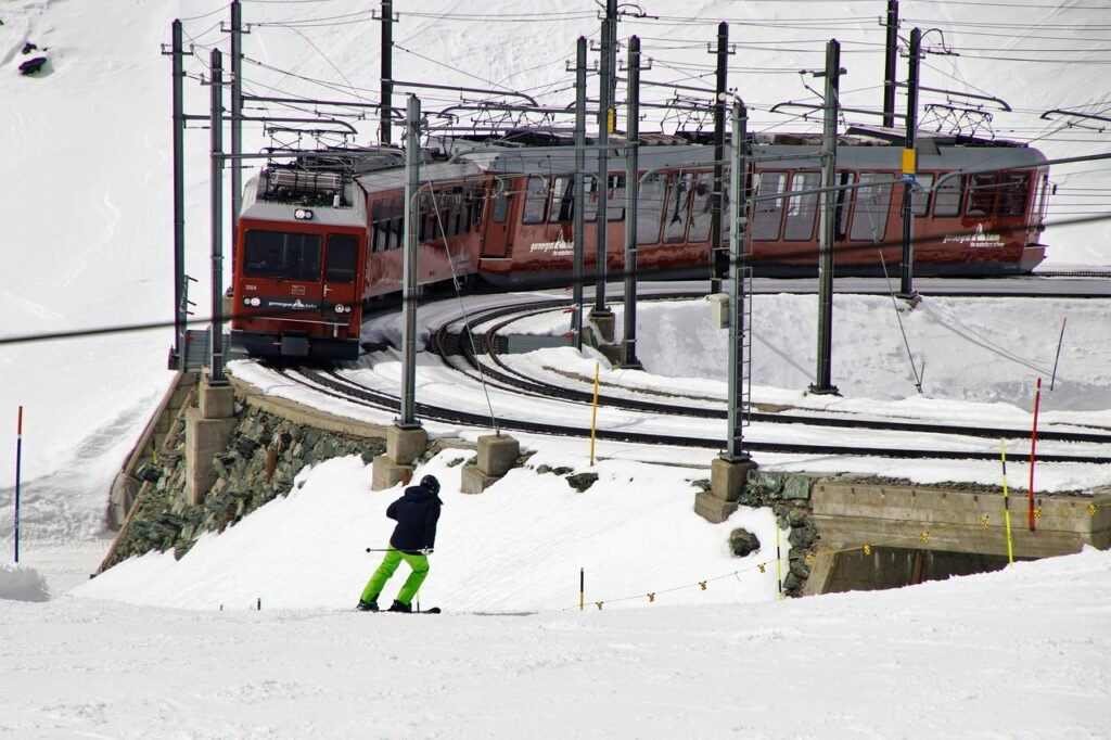 skier, rails, pull station-3304826.jpg